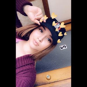 Meet your Posher, Genesis